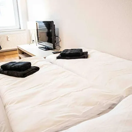 Wohnen Im Altbau In Der Leipziger Sudvorstadt - Direkt An Der Karli * Leipzig